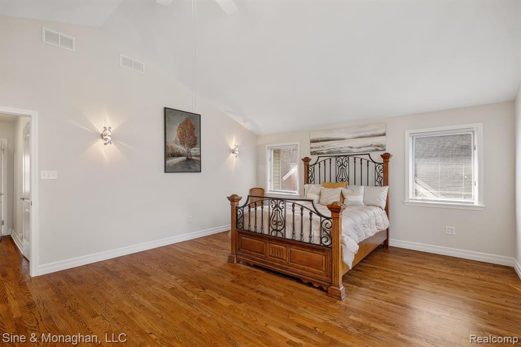 797 WASHINGTON Road, Grosse Pointe, MI 48230 — Photo 33