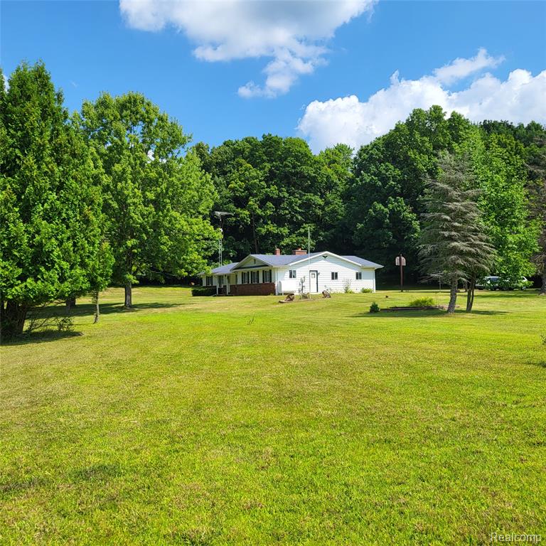 5060 Pinecone Drive, Lapeer, MI 48446 — Photo 26