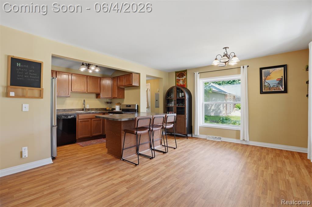 708 Walnut Street, Brighton, MI 48116 — Photo 7