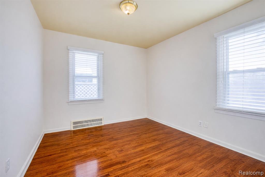 2209 Progress Avenue, Lincoln Park, MI 48146 — Photo 16