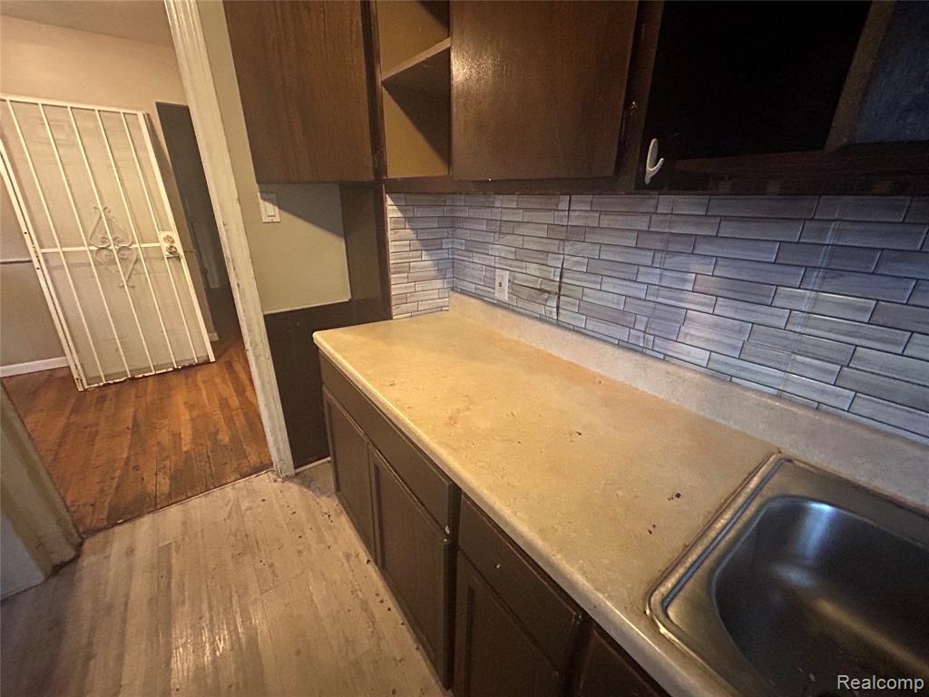 7355 Stout Street, Detroit, MI 48228 — Photo 5
