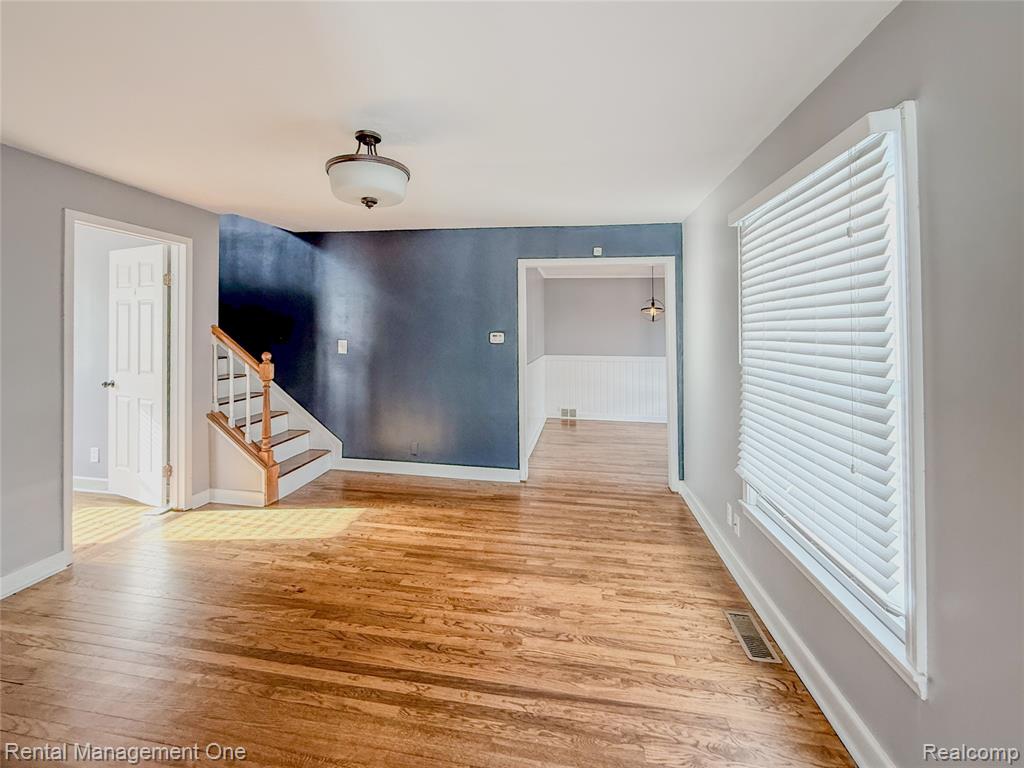 49 Hovey Street, Oxford, MI 48371 — Photo 4