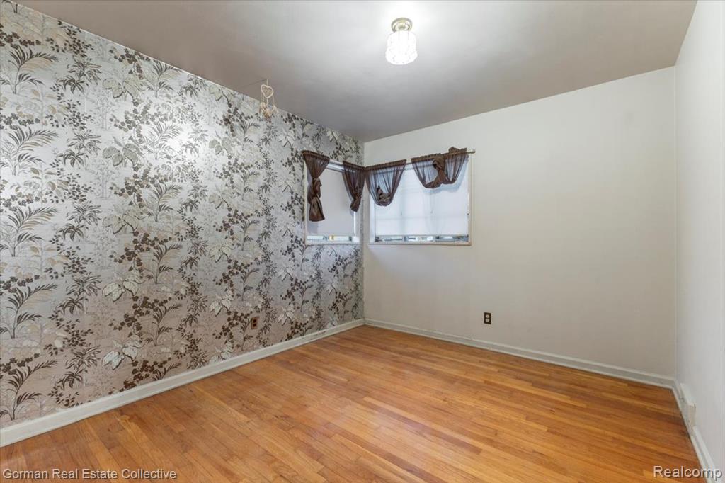 730 Eastlawn Avenue, Madison Heights, MI 48071 — Photo 9