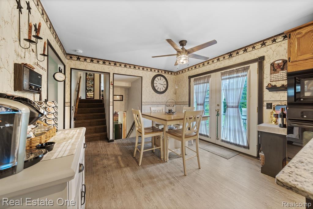 943 DEL SHER Drive, Brighton, MI 48114 — Photo 8