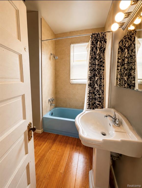 4427 Helen Street, Detroit, MI 48207 — Photo 10