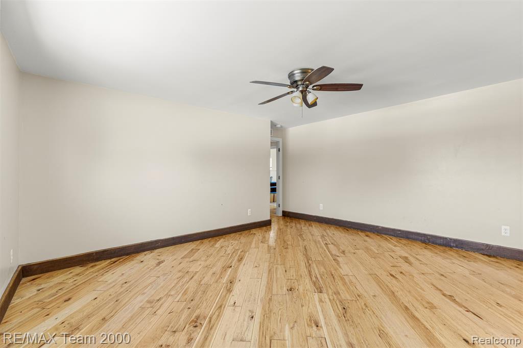 15615 Martinsville Road, Van Buren, MI 48111 — Photo 38