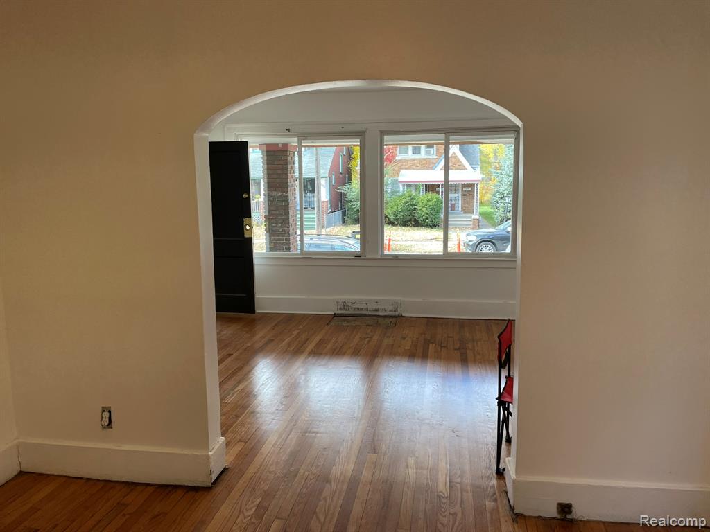 16846 Santa Rosa Drive, Detroit, MI 48221 — Photo 2