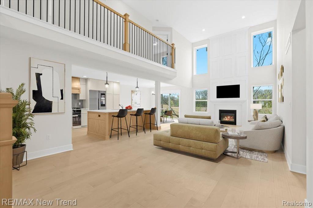 7829 Trailside Court, West Bloomfield, MI 48323 — Photo 4