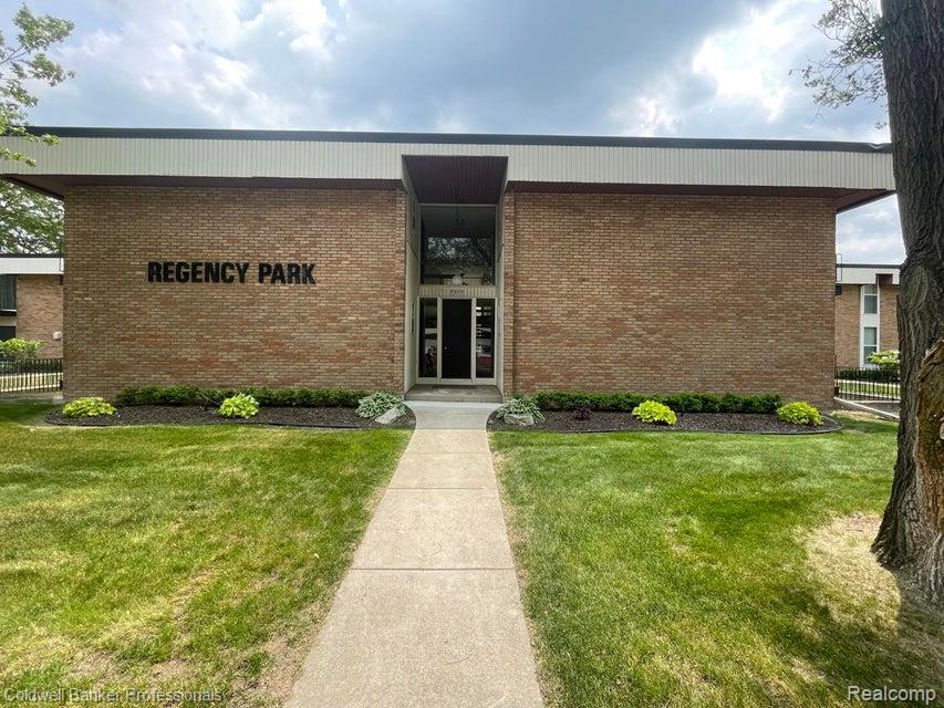 4190 Rochester Road, Royal Oak, MI 48073 — Photo 12