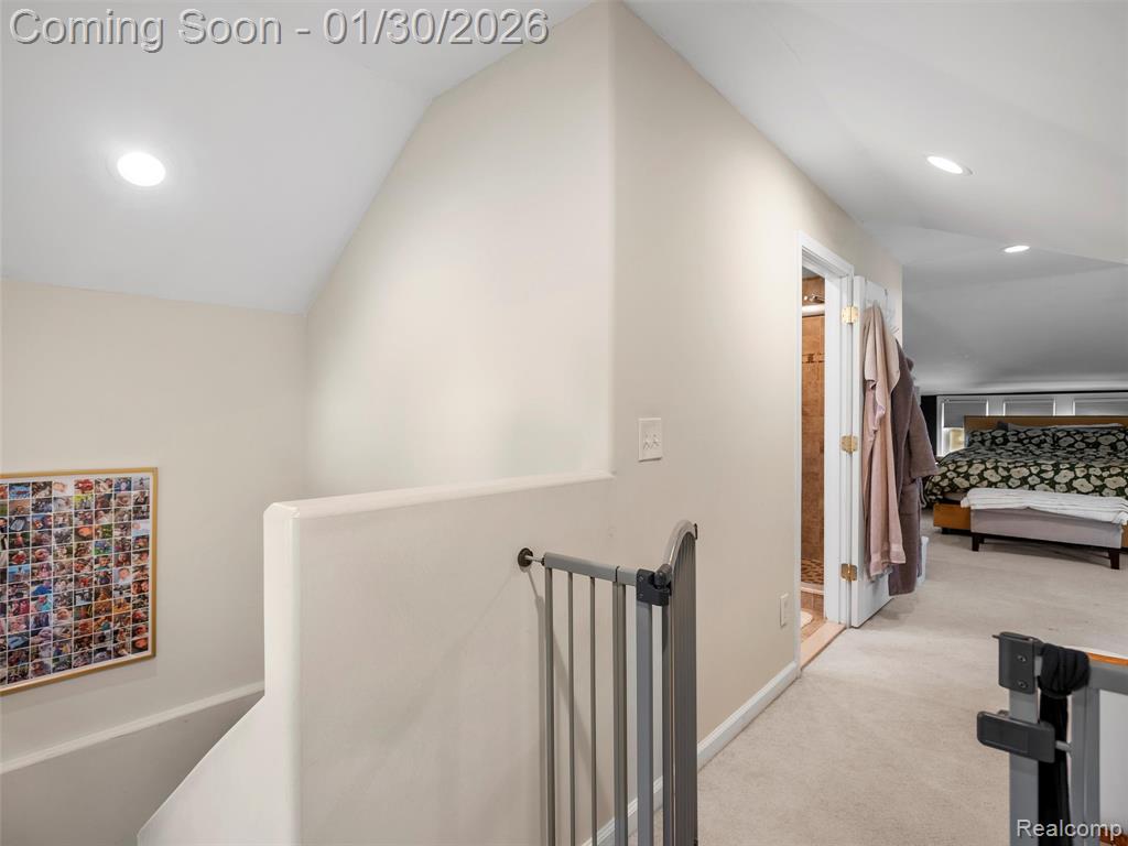 81 Wellesley Drive, Pleasant Ridge, MI — Photo 17