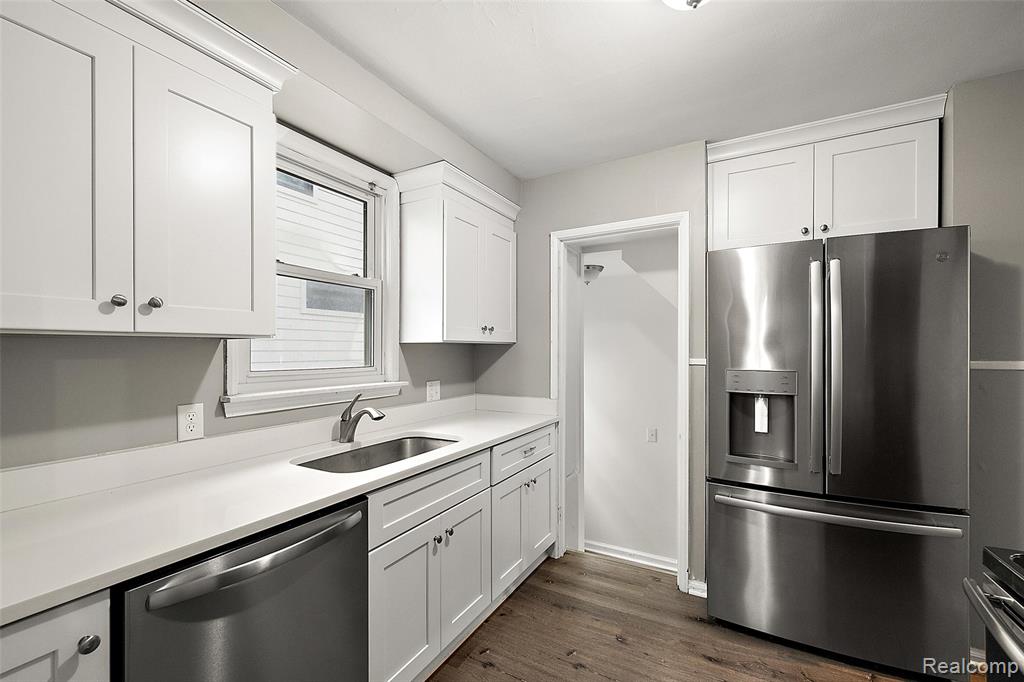 922 McLean Avenue, Royal Oak, MI 48067 — Photo 3