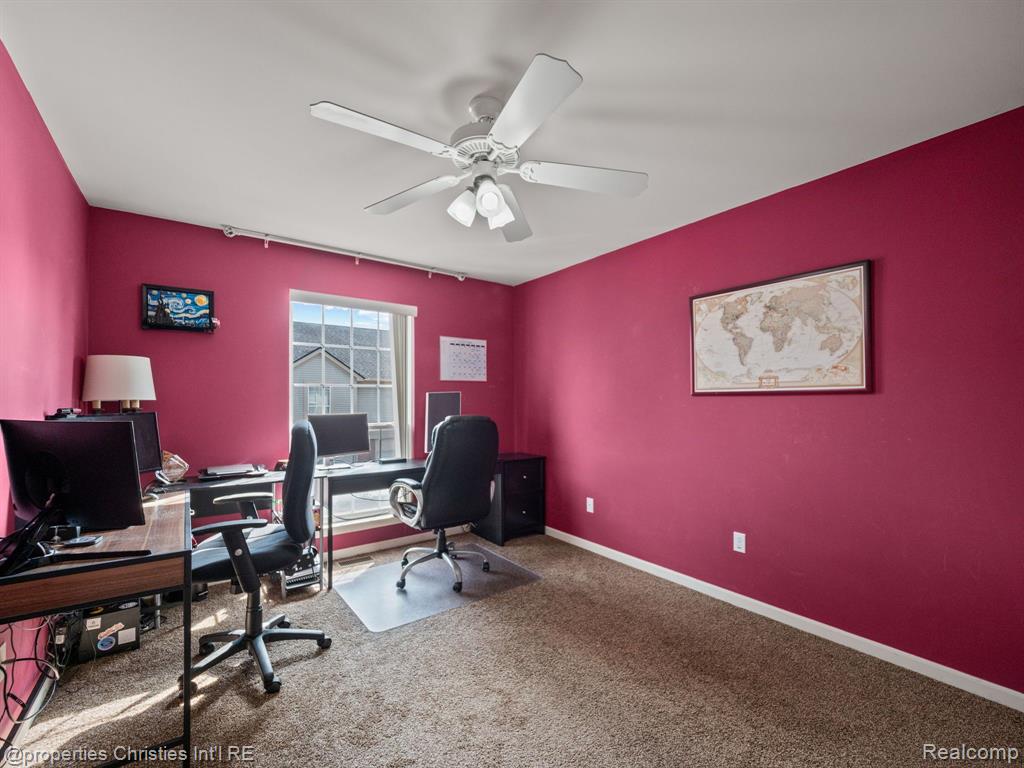 8201 CHESAPEAKE Circle, Walled Lake, MI 48390 — Photo 19
