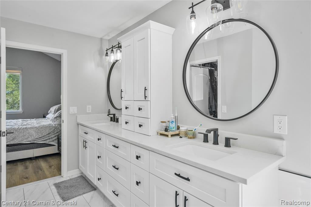 25670 Meadow Court, South Lyon, MI 48178 — Photo 17