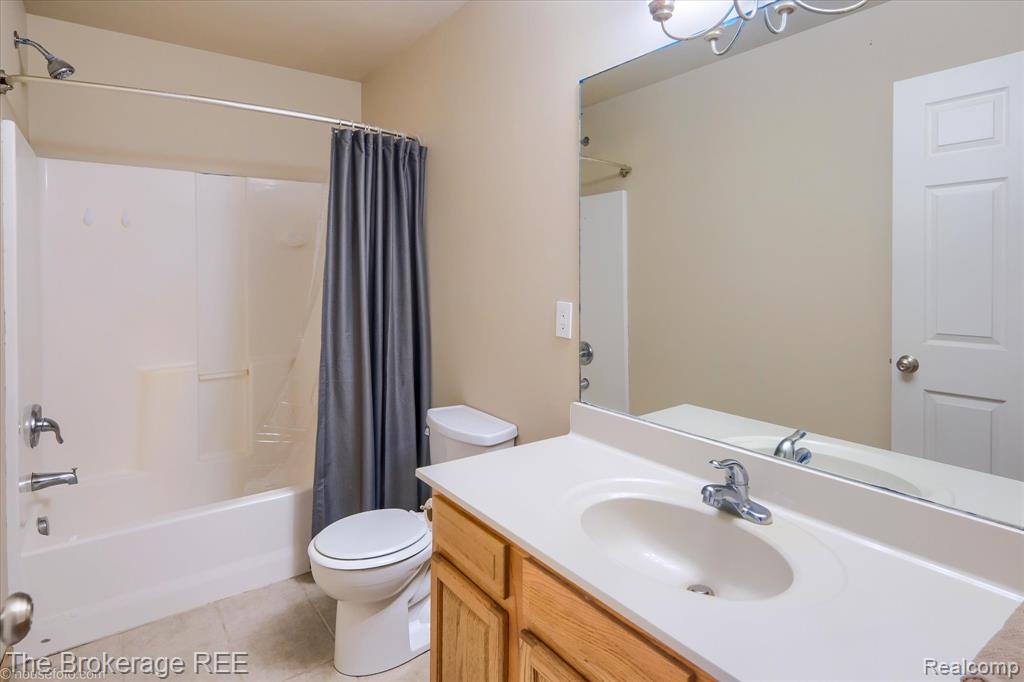 824 Janna Leigh Drive, Otter Lake, MI 48464 — Photo 29