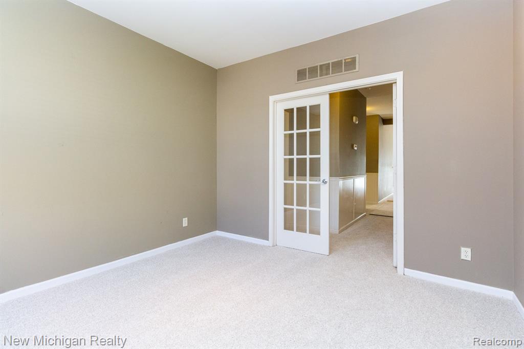 1908 CEDAR VALLEY Drive, Canton, MI 48188 — Photo 24