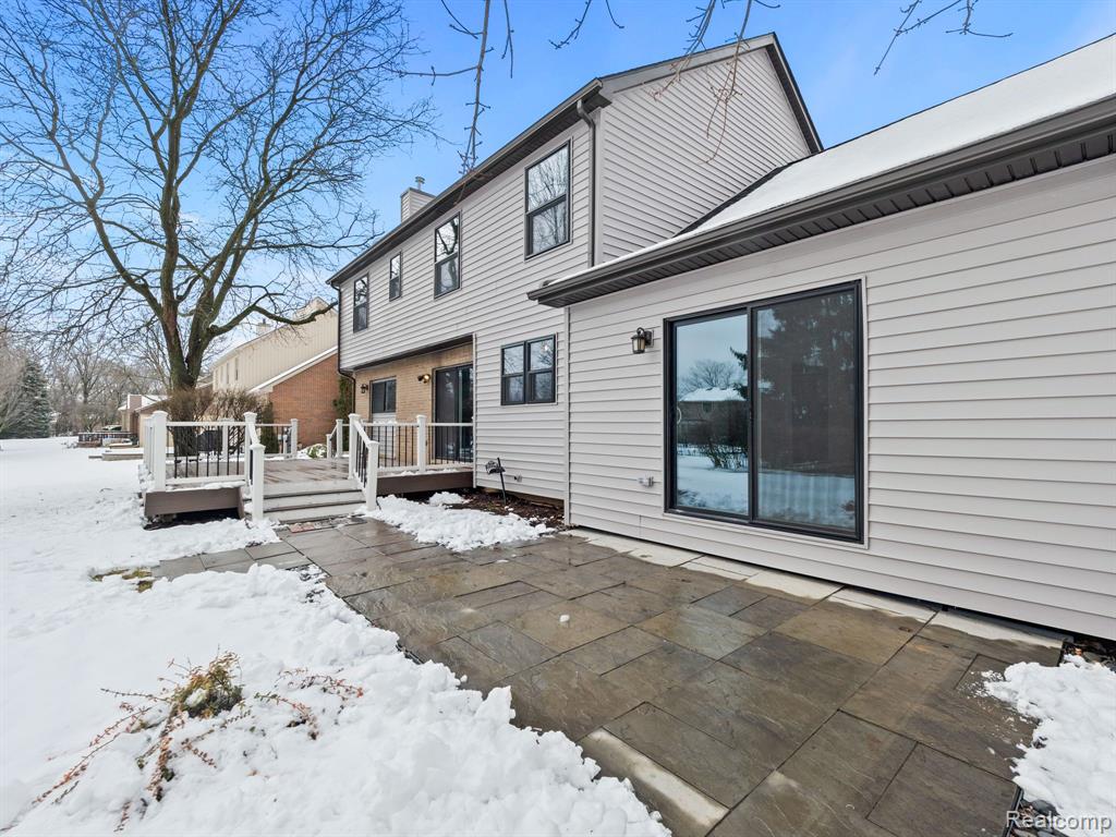 6866 SERENITY Drive, Troy, MI 48098 — Photo 42
