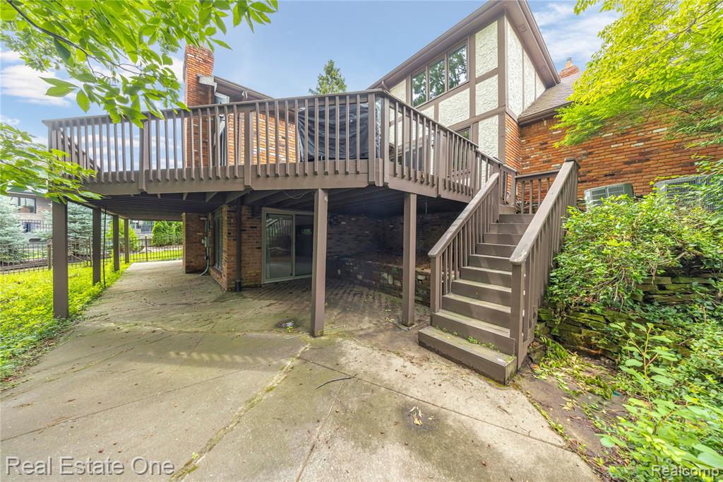 4279 Pine Lane, West Bloomfield, MI 48323 — Photo 28