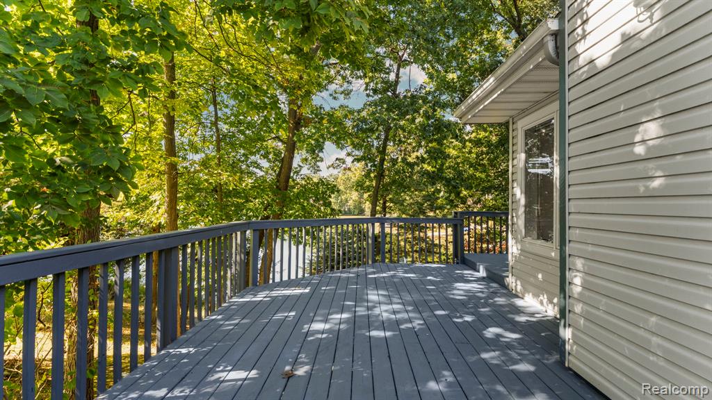 283 Westshore Dr, Jerome, MI 49249 — Photo 38