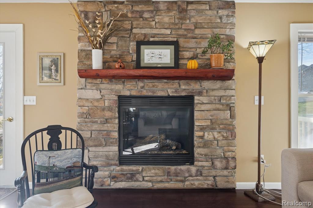 7050 Dibrova Drive, Brighton, MI 48116 — Photo 9