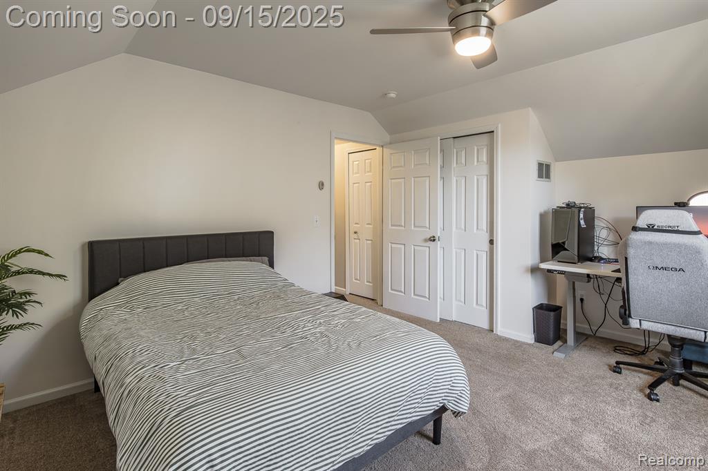 10455 Scarlet Oak Drive, Ypsilanti, MI 48198 — Photo 31