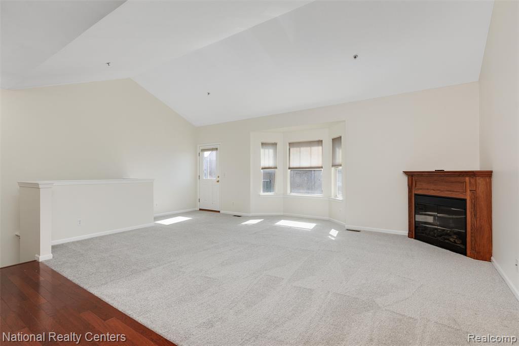 41582 Hamlet Lane, 68, Novi, MI — Photo 3