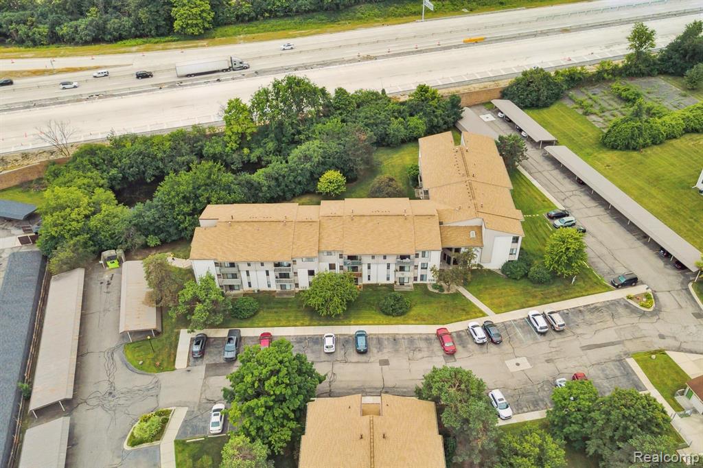 32013 W 12 MILE Road, 306, Farmington Hills, MI 48334 — Photo 38