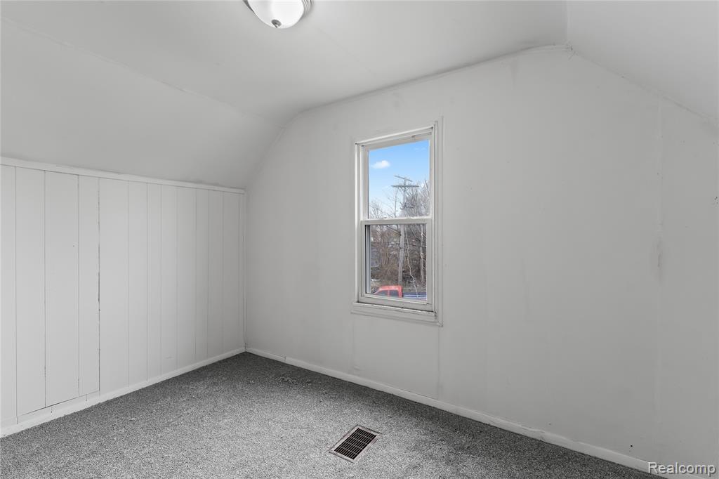 5808 McClellan Street, Detroit, MI 48213 — Photo 13