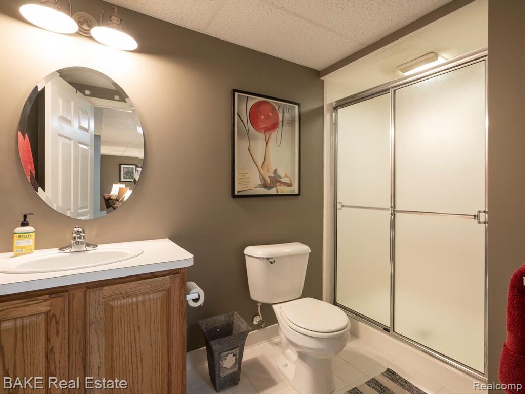 39470 Champion Court, Northville, MI 48168 — Photo 38
