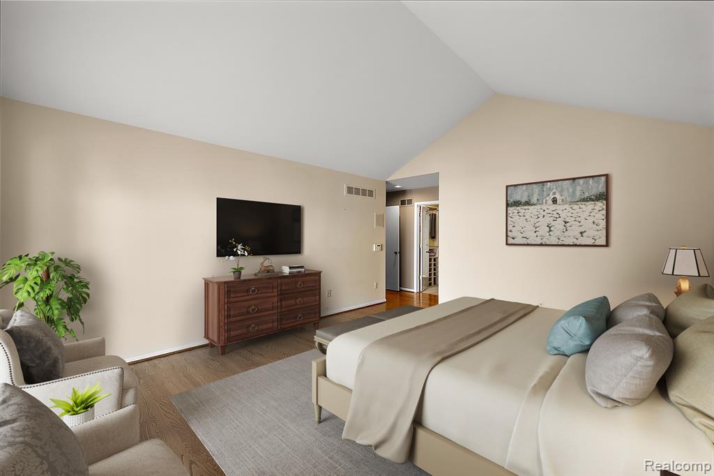 2401 HICKORY GLEN Drive, Bloomfield Hills, MI 48304 — Photo 16