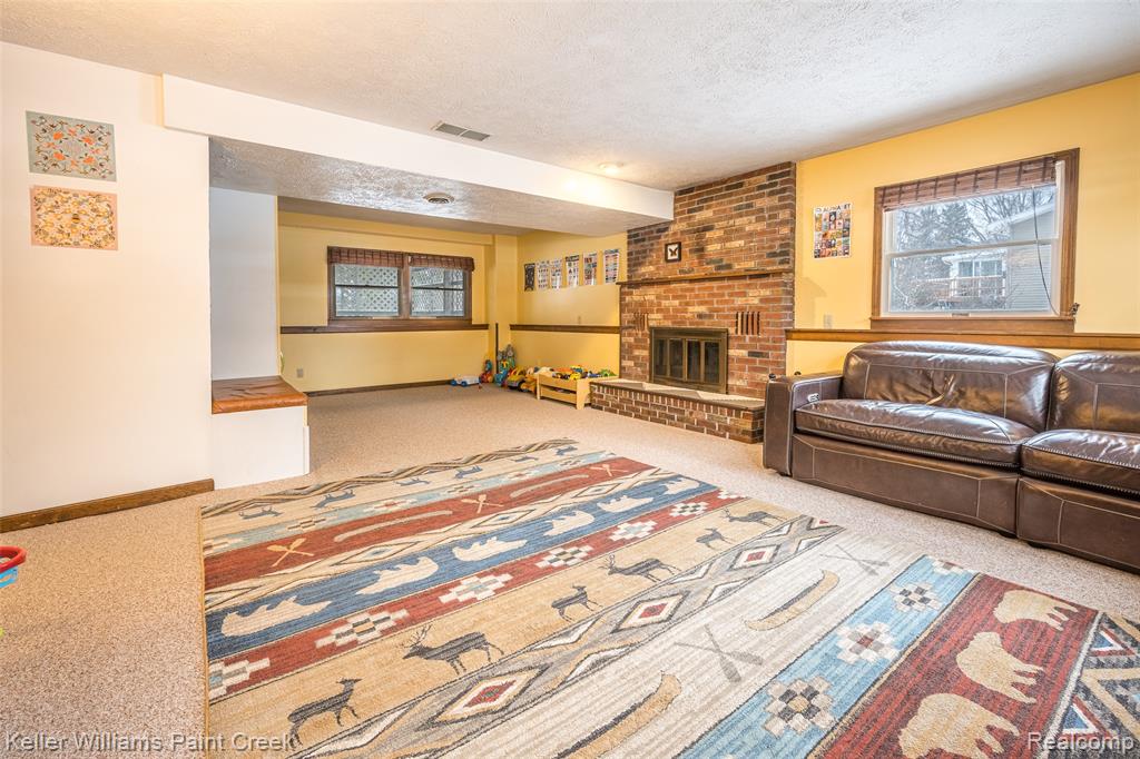 318 Smalley Drive, Mount Pleasant, MI 48858 — Photo 30