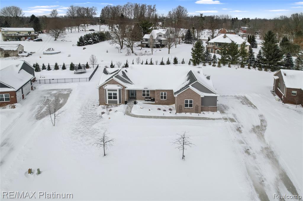 10029 Quarry Ridge Road, Clarkston, MI — Photo 16