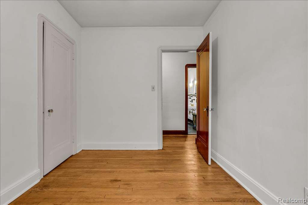 5253 GRAYTON Street, Detroit, MI 48224 — Photo 60
