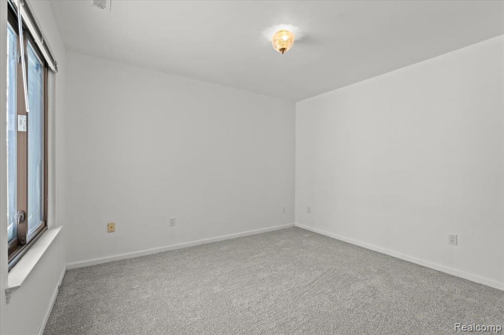 42714 Lilley Pointe Drive, 213, Canton, MI 48187 — Photo 18