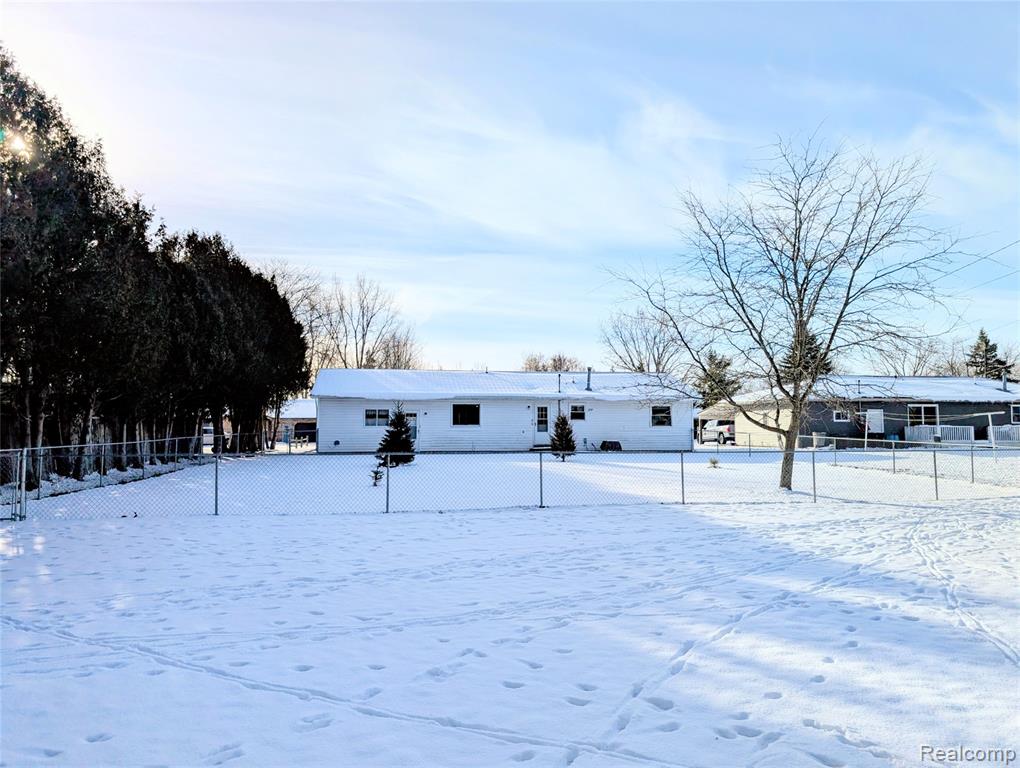 947 Beech Street, Bad Axe, MI 48413 — Photo 7