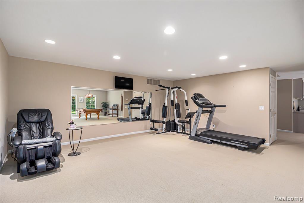 2115 Stonebridge Drive S, Ann Arbor, MI 48108 — Photo 45