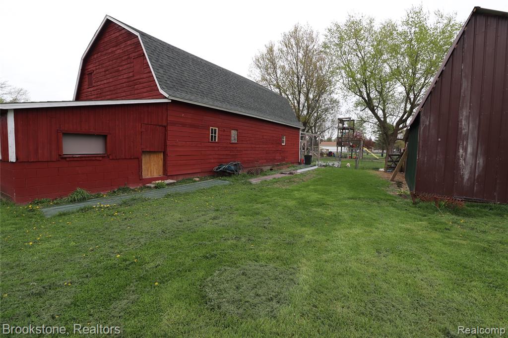 2595 Yargerville Road, La Salle, MI — Photo 41