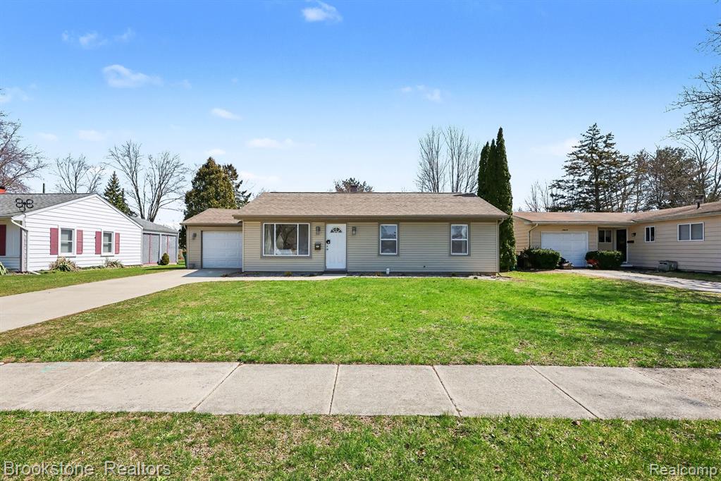 70424 Karen Street, Richmond, MI 48062 — front exterior