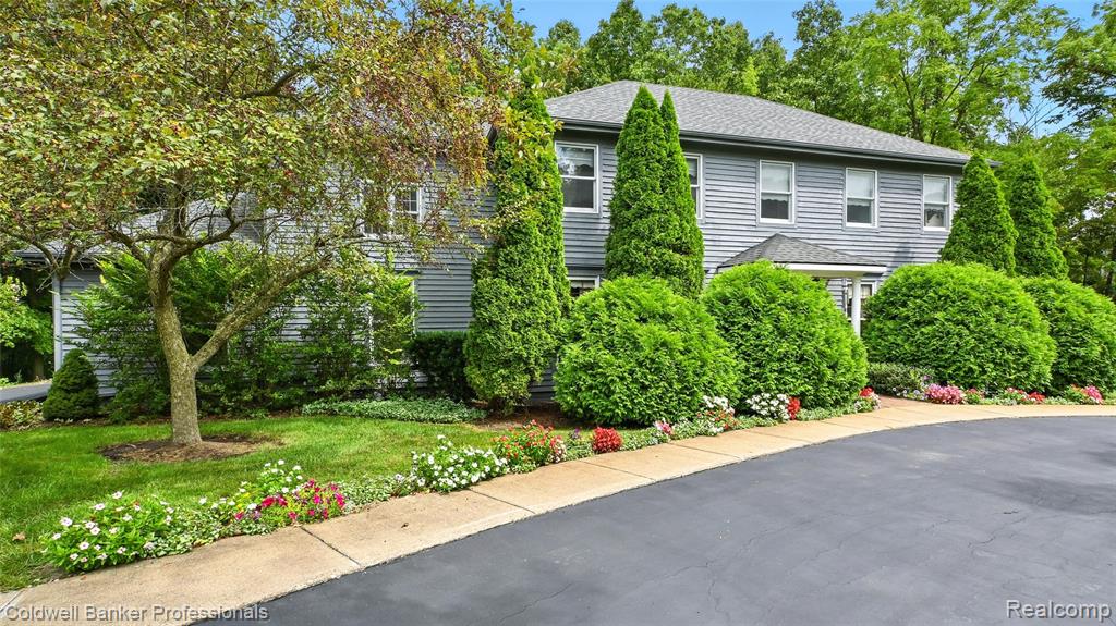 3482 Oak Park Drive, Saline, MI 48176 — Photo 3