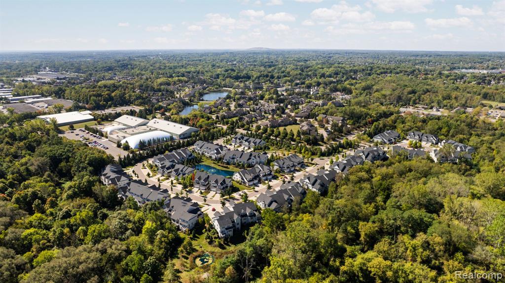 23876 Seminole Trail, 0030, Novi, MI — Photo 46