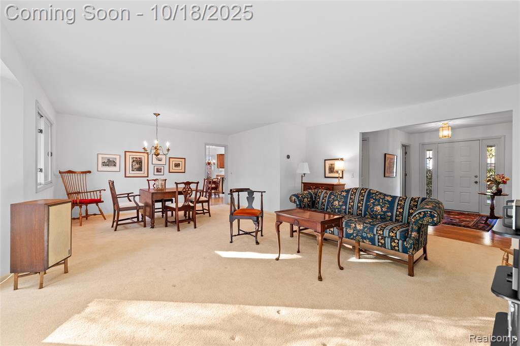 448 Streamview Court, Rochester Hills, MI 48309 — Photo 7