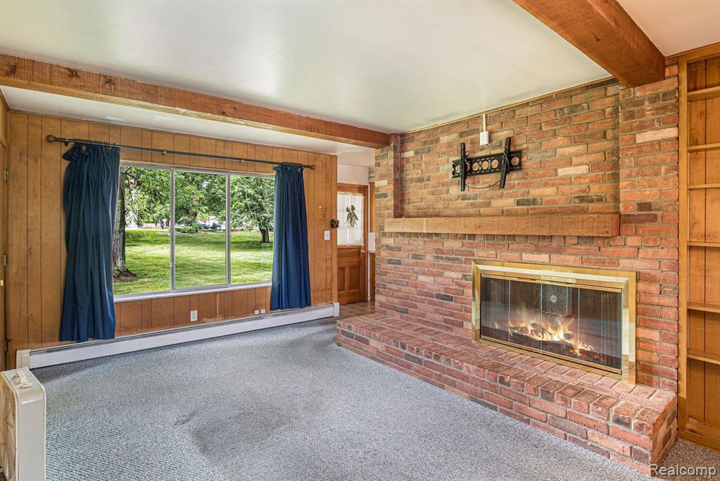 513 RIVERSIDE Drive, Linden, MI 48451 — Photo 12