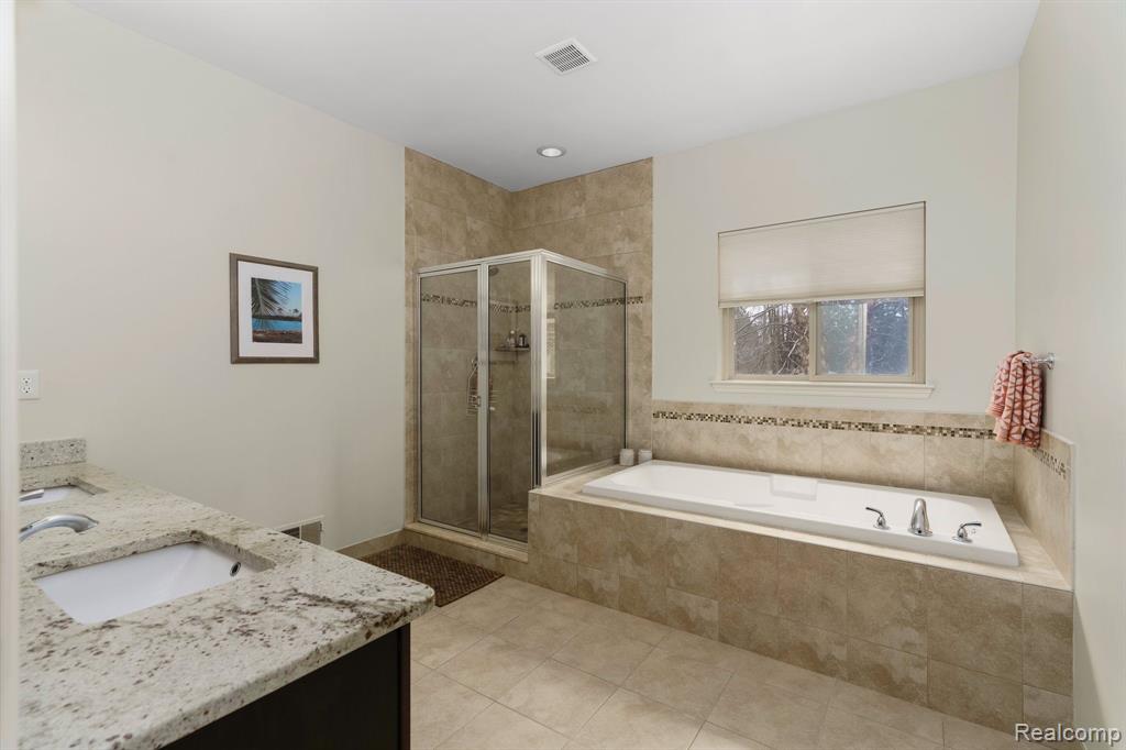 51112 MERRY Lane, Shelby Twp, MI 48316 — Photo 42