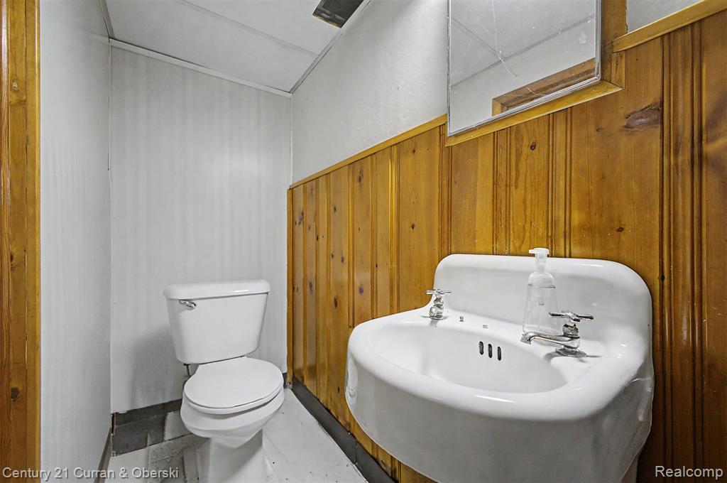 6821 Kolb Avenue, Allen Park, MI 48101 — Photo 16