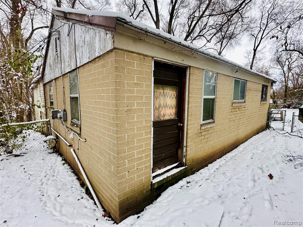 8092 Halfway Drive, Brighton, MI 48116 — Photo 11