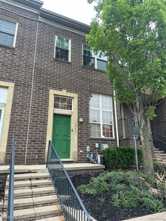 4244 Schaefer Road, Dearborn Heights, MI 48126 — Photo 2