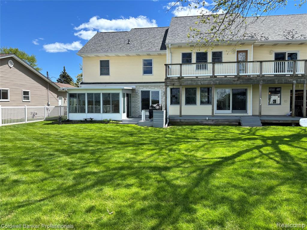 39883 Duluth Street, Harrison Township, MI — Photo 23