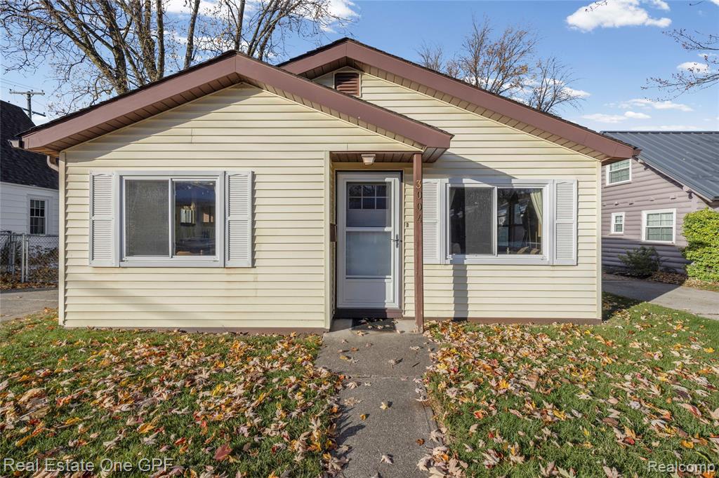 3004 Maplewood Drive, Fort Gratiot, MI 48059 — Photo 23