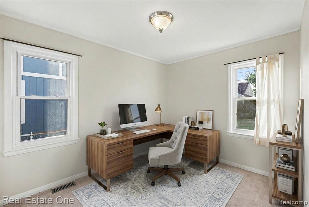 421 W Kalama Avenue, Madison Heights, MI 48071 — Photo 6