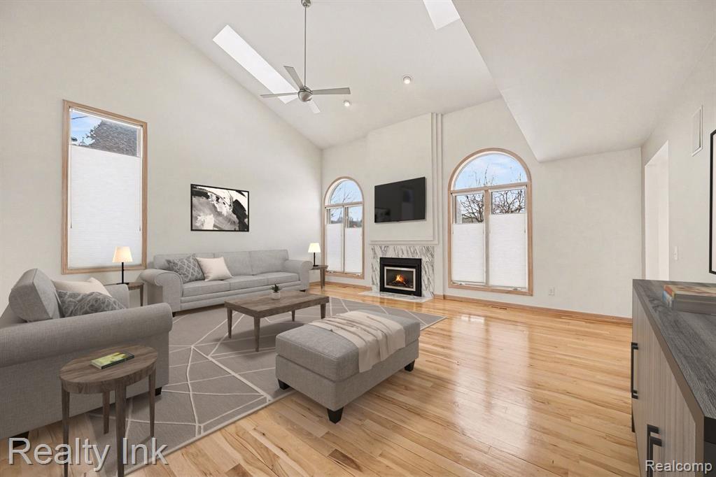 49235 S Fox Drive, Plymouth, MI, 48170