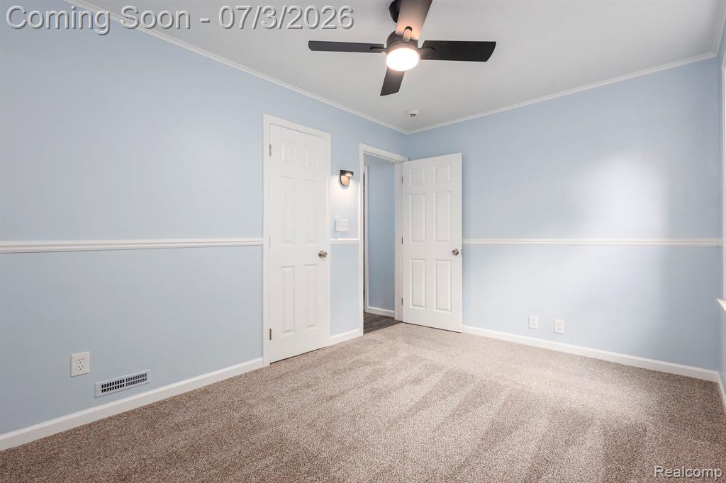 4335 W 14 Mile Road, Royal Oak, MI 48073 — Photo 40